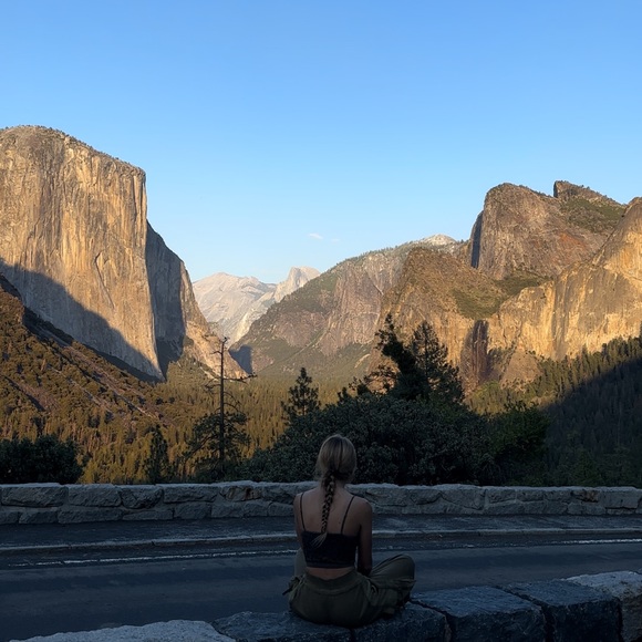 hi i’m monet :) - Picture 2 of 9